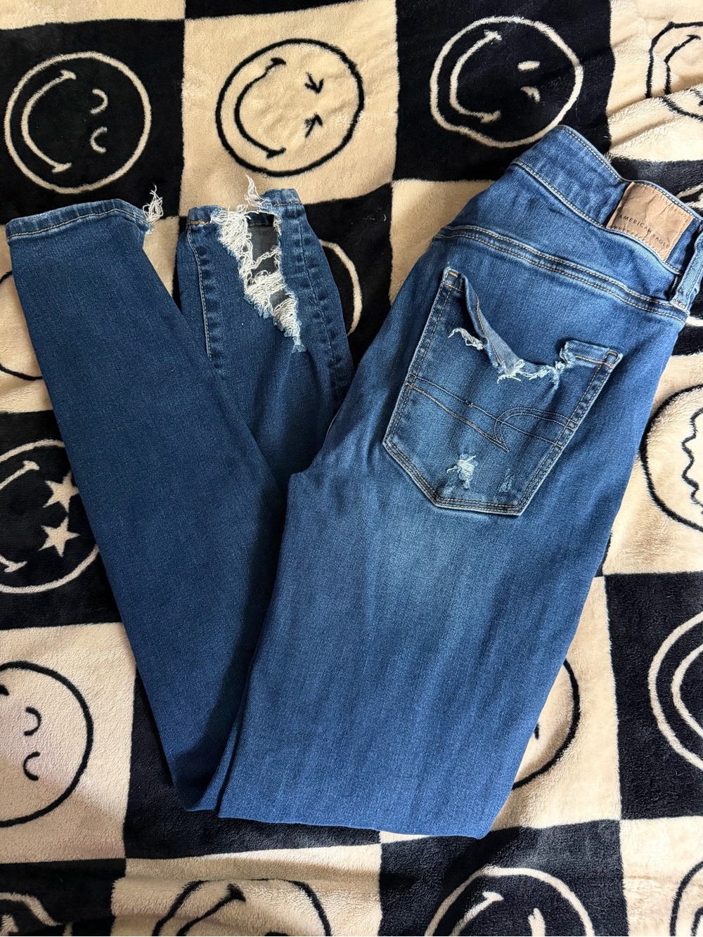 American Eagle Outfitters Blue Distressed Skinny Jeans